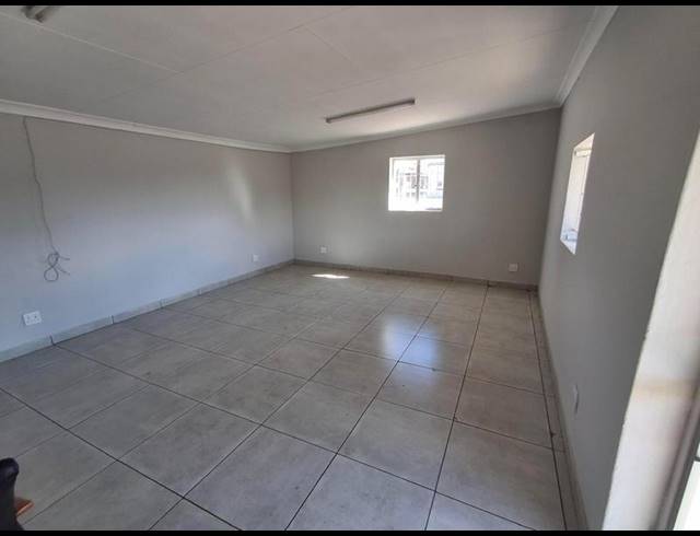 BUSINESS PROPERTY TO RENT IN POMONA